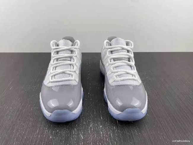 Air Grey Cement Low AV2187-140 Jordan 11 0610